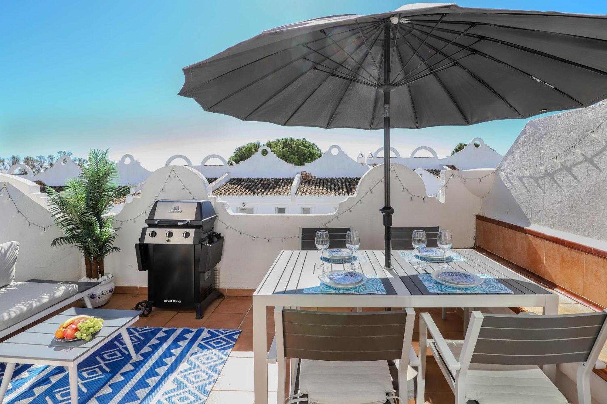 Duplex With Bbq And Amenities *