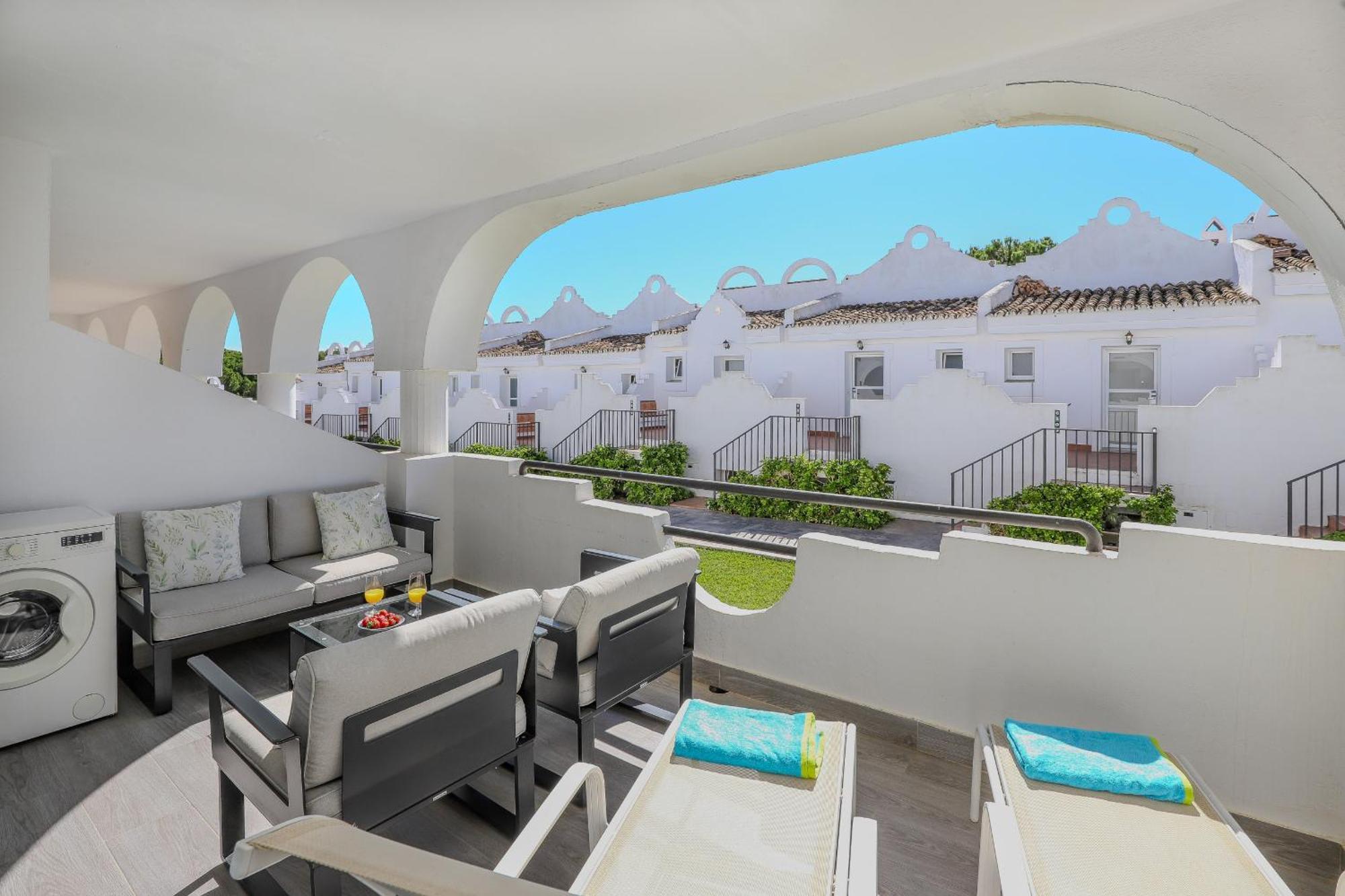 Apartment Duplex With Bbq And Amenities Marbella