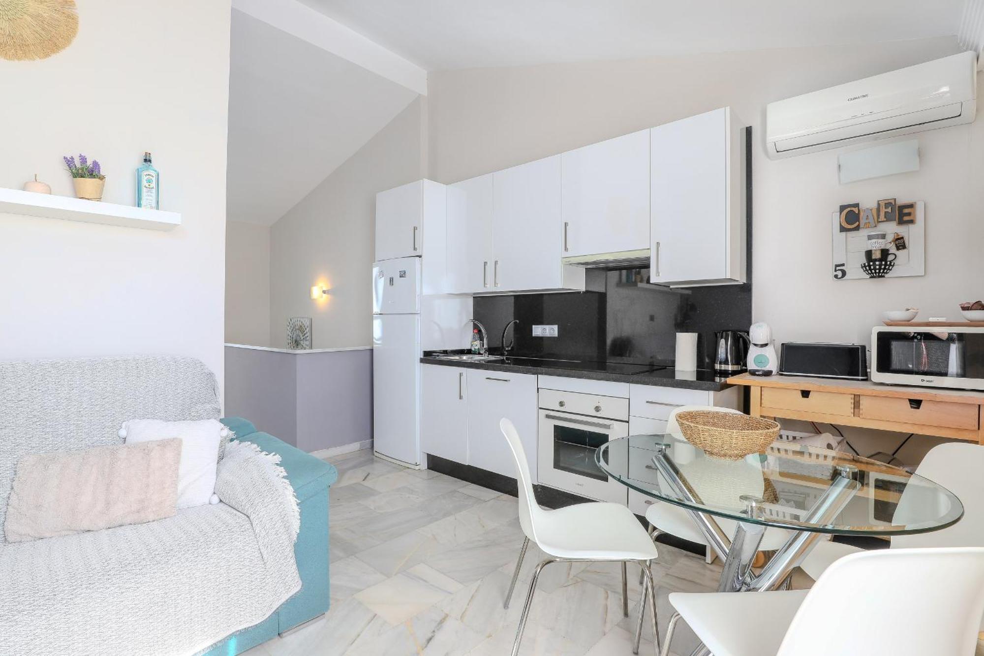 Duplex With Bbq And Amenities Apartment